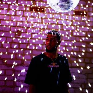 五十路老妇痴漢電車牲交
