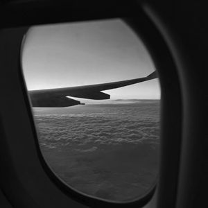 2022年亚洲午夜一区二区福利
